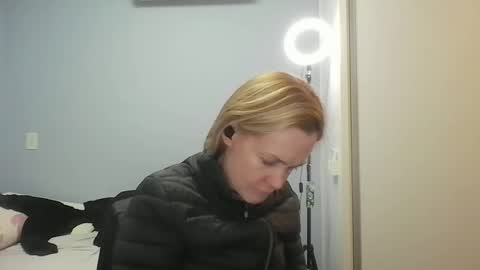 Anny online show from 05/11/26, 12:11