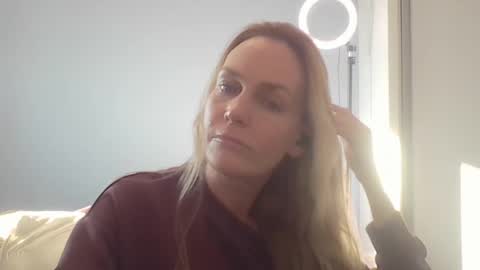 Anny online show from 07/28/26, 06:53