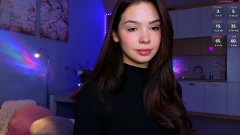 Snapshot of crazybabyyy chatting on 10/24/25, 09:33 Valeri Val online show from 10/24/25, 09:33