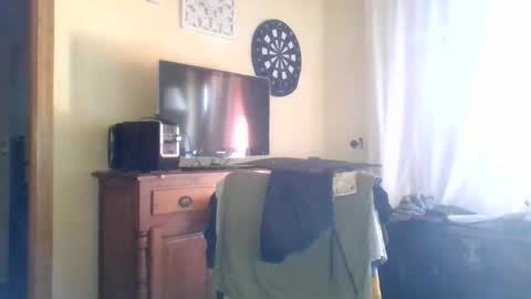 Snapshot of crazyboy44412345 chatting on 10/01/25, 12:33 crazyboy44412345 online show from 10/01/25, 12:33