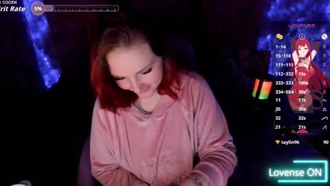 Snapshot of crazybubblegum chatting on 09/17/25, 03:19 Sam online show from 09/17/25, 03:19