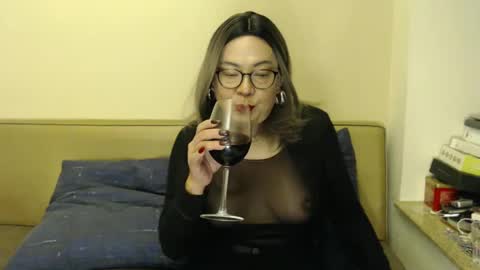 Kelly   online show from 01/06/25, 05:38