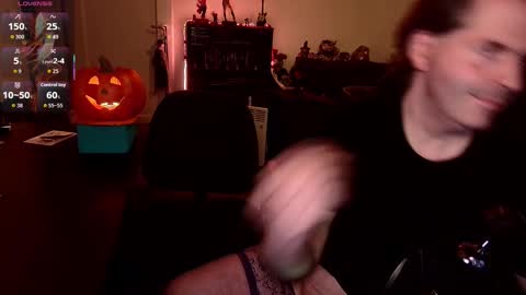 Snapshot of crazygamerandy chatting on 10/17/25, 02:04 Andy online show from 10/17/25, 02:04