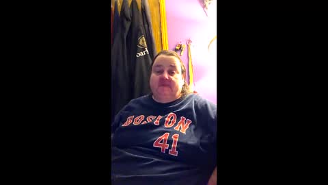 Snapshot of crazygirl802 chatting on 04/21/26, 11:51 crazygirl802 online show from 04/21/26, 11:51