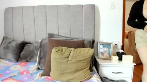 LAURA online show from 07/24/26, 02:26