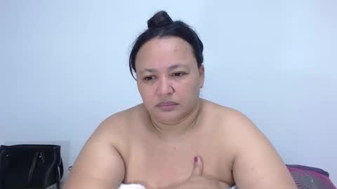 diosalinda online show from 12/14/25, 08:20