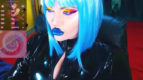 Roxy online show from 10/24/25, 02:02