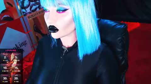 Roxy online show from 06/19/26, 02:54