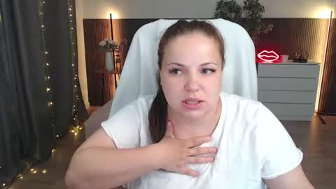 Crazyy Girl  online show from 07/01/26, 04:03
