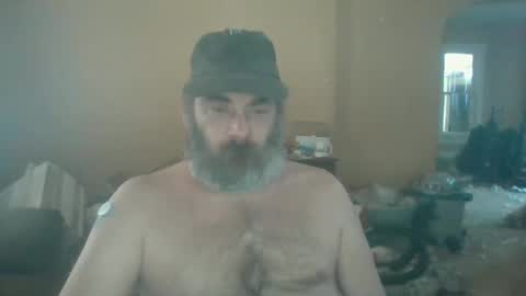 Snapshot of cre9876 chatting on 01/22/25, 04:55 alway horny online show from 01/22/25, 04:55