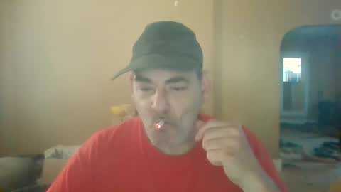 Snapshot of cre9876 chatting on 09/22/25, 04:09 alway horny online show from 09/22/25, 04:09