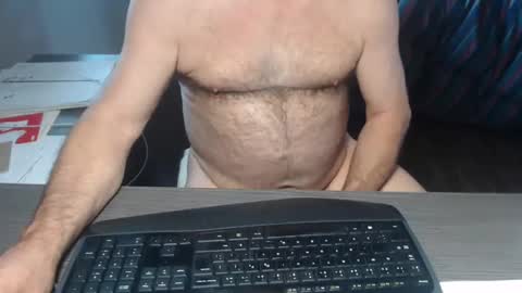 Creamormilk online show from 09/24/25, 01:36