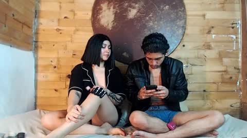  CAMILA Y SEBASTIAN online show from 01/29/25, 06:54