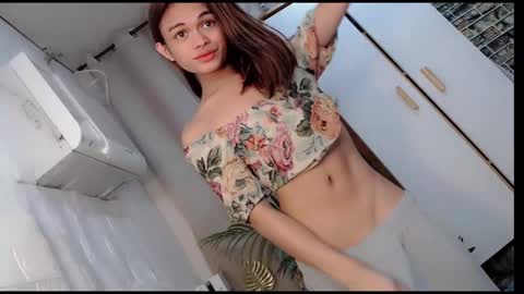 Delilah online show from 10/26/25, 10:21