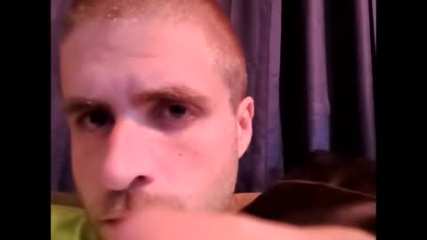 Snapshot of creamydilf11 chatting on 10/27/25, 05:11 creamydilf11 online show from 10/27/25, 05:11