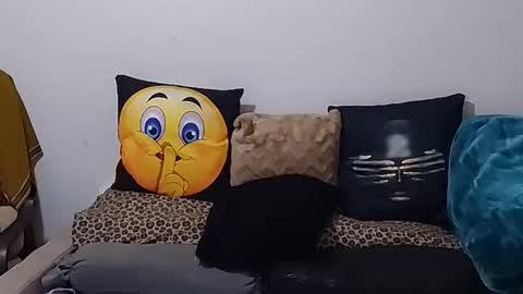 Snapshot of creamyhub chatting on 10/12/25, 06:56 creamyhub online show from 10/12/25, 06:56