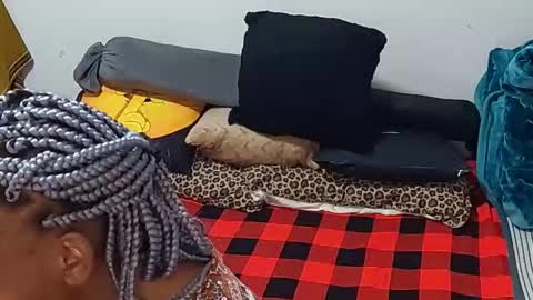 Snapshot of creamyhub chatting on 10/16/25, 08:37 creamyhub online show from 10/16/25, 08:37