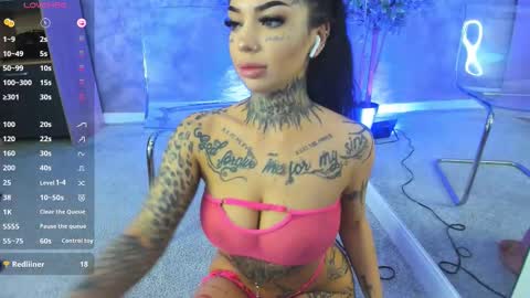 Sophie online show from 09/24/25, 06:39