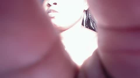 Snapshot of creamyposh1 chatting on 10/19/25, 07:58 creamyposh1 online show from 10/19/25, 07:58