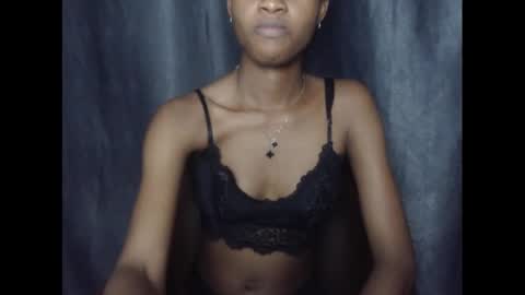 creamyxmuffin online show from 02/23/25, 10:31