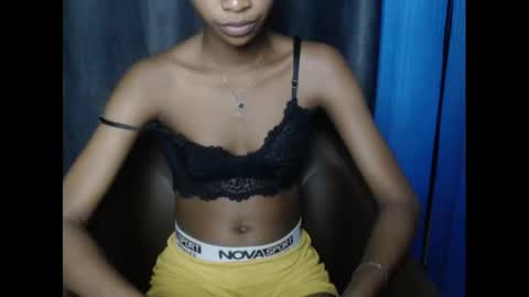 creamyxmuffin online show from 02/24/25, 11:19