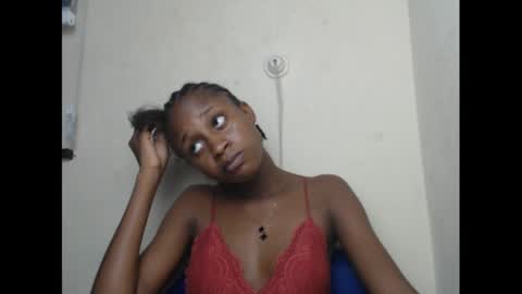 creamyxmuffin online show from 03/12/25, 05:57