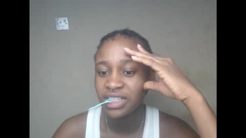 creamyxmuffin online show from 09/09/25, 06:46