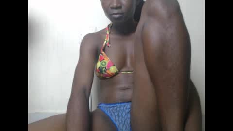 creamyxsugar online show from 09/15/25, 10:21