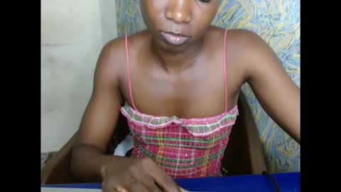 creamyxsugar online show from 09/22/25, 06:59