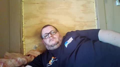 The hopeless romantic online show from 10/20/25, 08:42