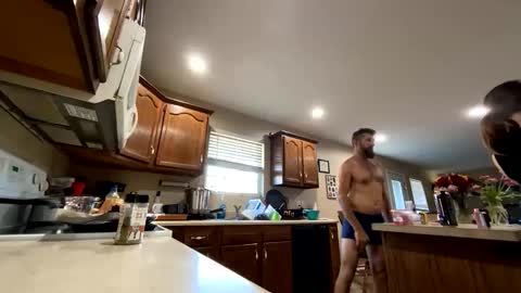 Creeksidecouple online show from 05/18/26, 11:54