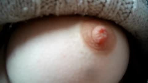 Snapshot of cremina chatting on 09/18/25, 08:16 cremina online show from 09/18/25, 08:16