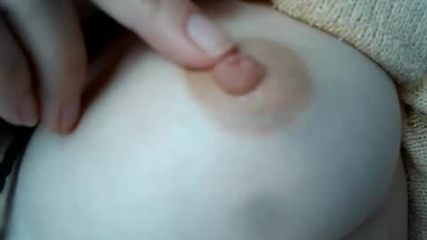 Snapshot of cremina chatting on 09/23/25, 08:39 cremina online show from 09/23/25, 08:39