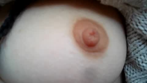 Snapshot of cremina chatting on 10/11/25, 10:36 cremina online show from 10/11/25, 10:36