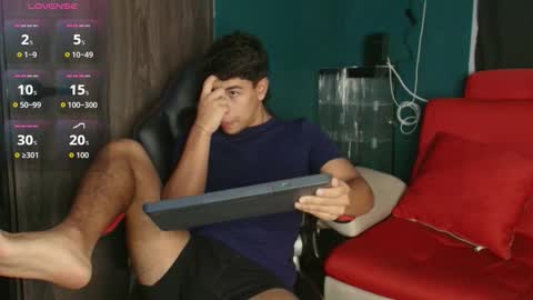 Snapshot of crh58_ chatting on 11/04/25, 05:28 crh58_ online show from 11/04/25, 05:28