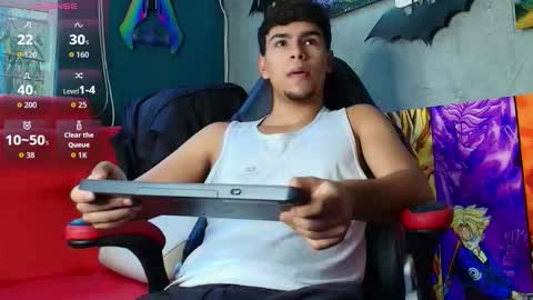 Snapshot of crh58_ chatting on 11/23/25, 02:28 crh58_ online show from 11/23/25, 02:28