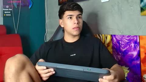 Snapshot of crh58_ chatting on 12/01/25, 07:41 crh58_ online show from 12/01/25, 07:41