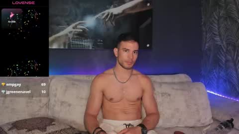 CRHISTIAN online show from 12/17/24, 10:54