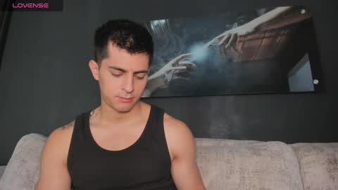 CRHISTIAN online show from 12/22/24, 02:27
