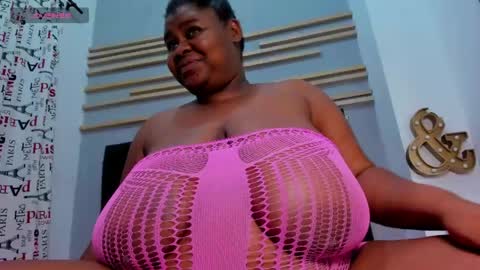Snapshot of criistal_castro chatting on 04/25/26, 01:41 criistal_castro online show from 04/25/26, 01:41