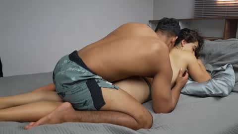 Snapshot of crimson_heart chatting on 09/29/25, 04:45 Crimson heart online show from 09/29/25, 04:45