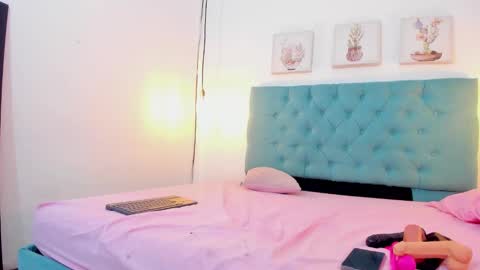 Snapshot of cris_dulce chatting on 10/22/25, 05:56 cris_dulce online show from 10/22/25, 05:56