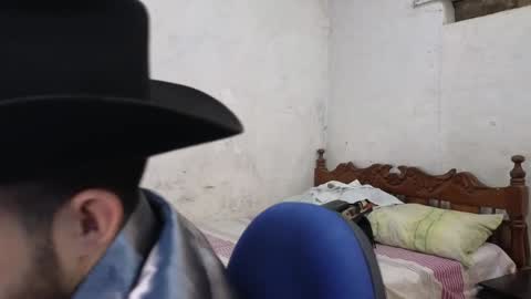 cris_simons online show from 12/14/24, 03:40