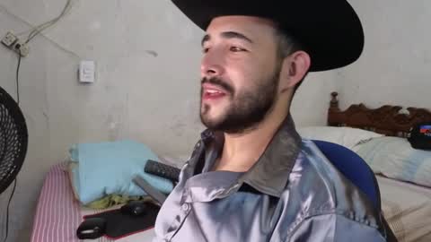 cris_simons online show from 12/15/24, 08:36