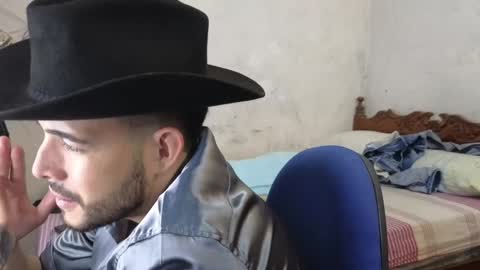 cris_simons online show from 12/20/24, 01:58