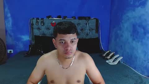 CRISANDMERY online show from 09/15/25, 05:07