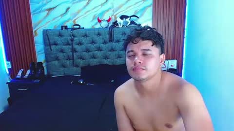 Snapshot of crisandmery chatting on 07/01/26, 04:58 CRISANDMERY online show from 07/01/26, 04:58