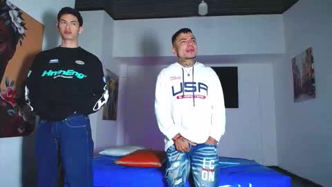 crismens online show from 10/12/25, 07:02