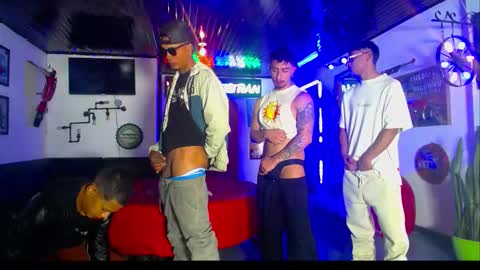 crismens online show from 12/02/25, 08:15