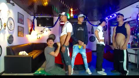 crismens online show from 12/13/25, 08:14